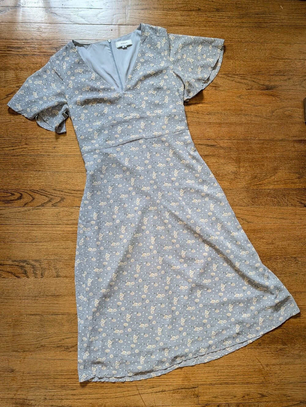 French Gray Floral V-neck Flutter Sleeve Dress